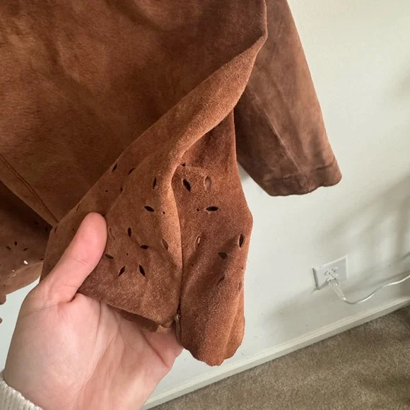 Siena studio lace front laser cut tan suede long sleeve western boho Top sz med - Picture 6 of 9